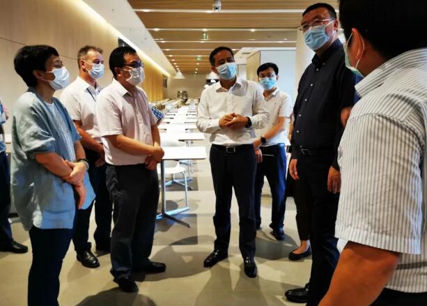 區(qū)領(lǐng)導(dǎo)調(diào)研深圳會展中心復(fù)工復(fù)產(chǎn)情況 區(qū)領(lǐng)導(dǎo)調(diào)研深圳會展中心復(fù)工復(fù)產(chǎn)情況